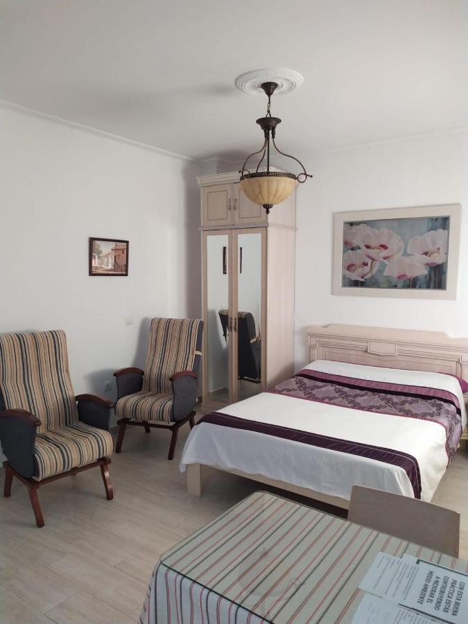 Apartamento En Olvera Con Garaje Exterior photo
